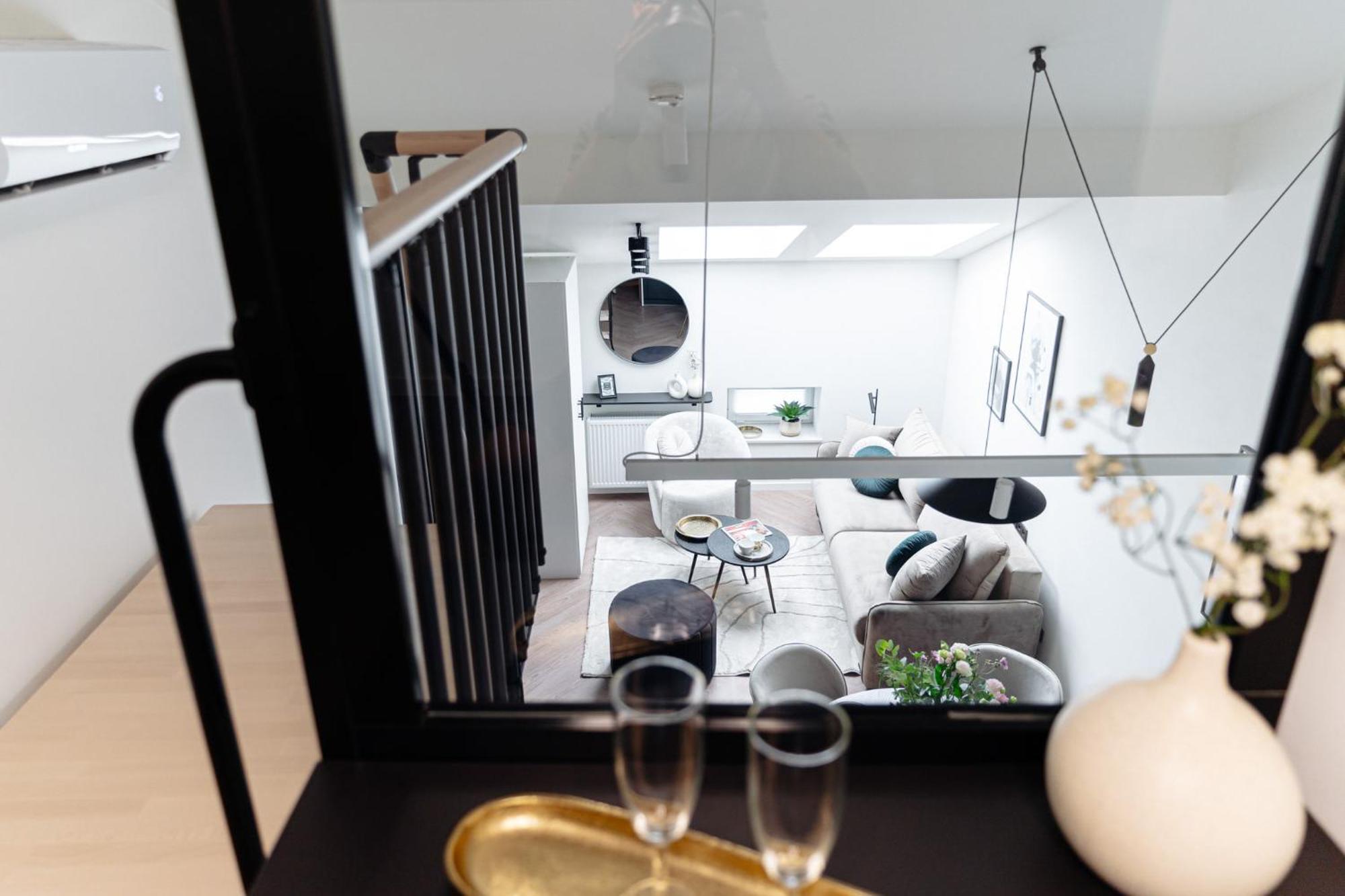 Miodova20 - Loftaffair Apartment Krakow Bagian luar foto